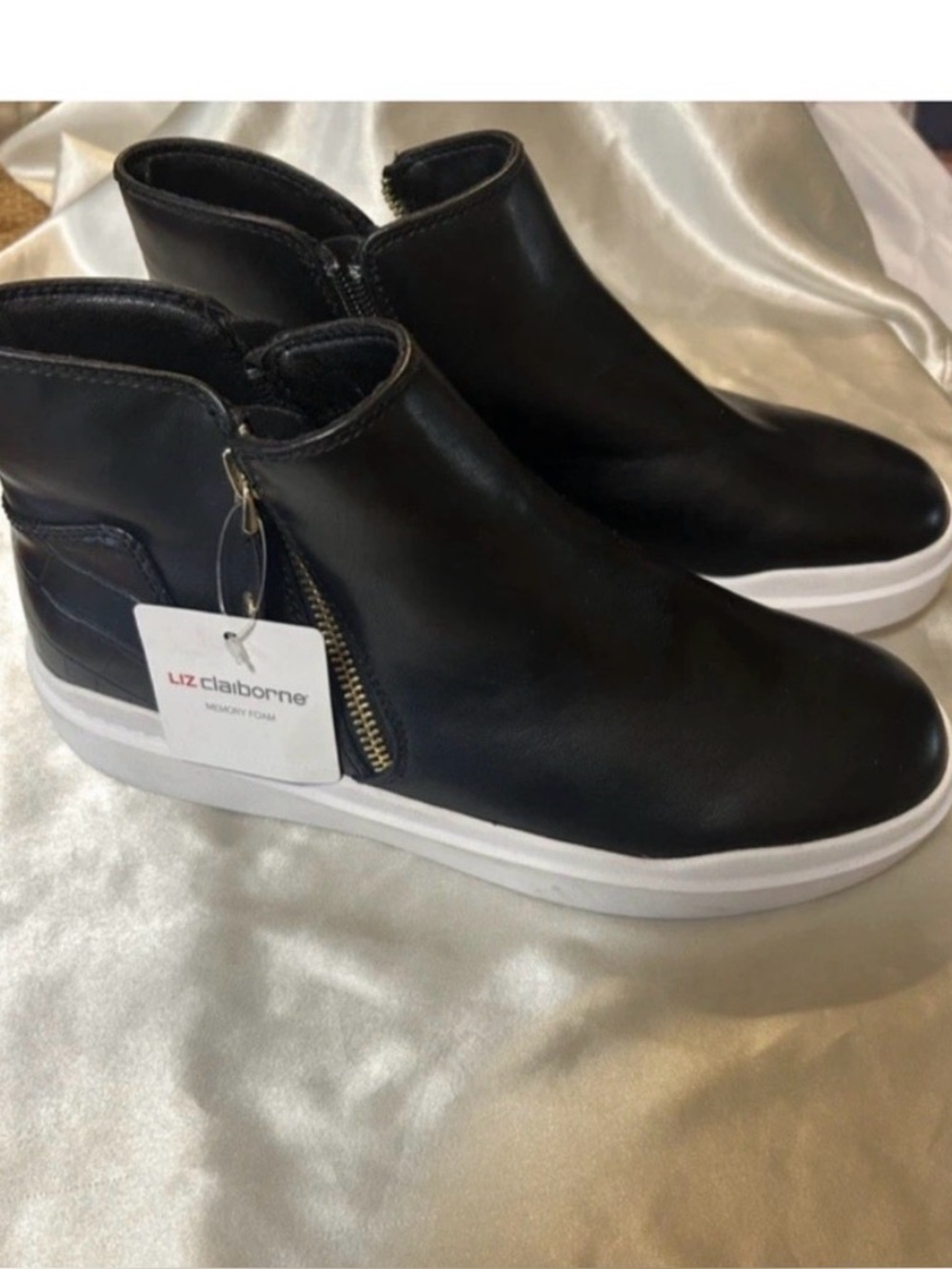 Liz Claiborne Black Zip-Accent Ankle Booties with White Sole NWT